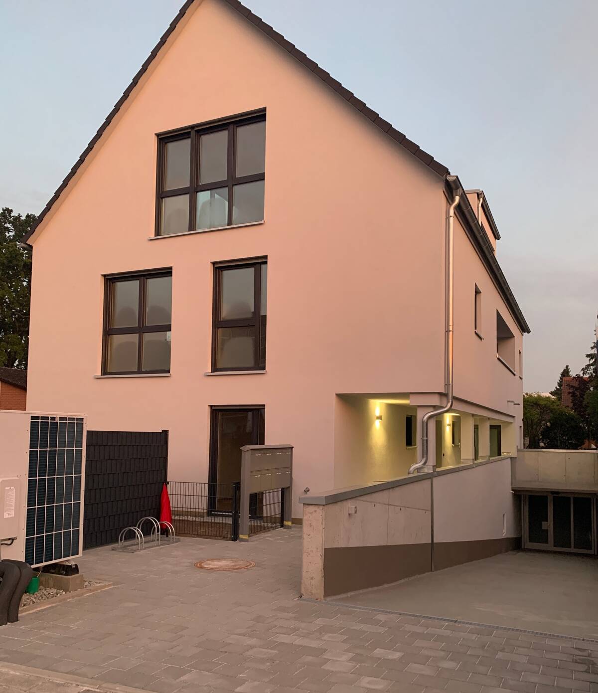Helles Stadthaus mit 5 Zimmern und Garten – 90765 Fürth – Bild 1 von 8