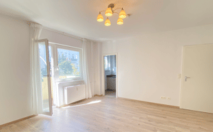 Attraktive 2-Zimmer-Wohnung mit 2 Balkone, EBK, zentraler Lager im Kiez Charlottenburg