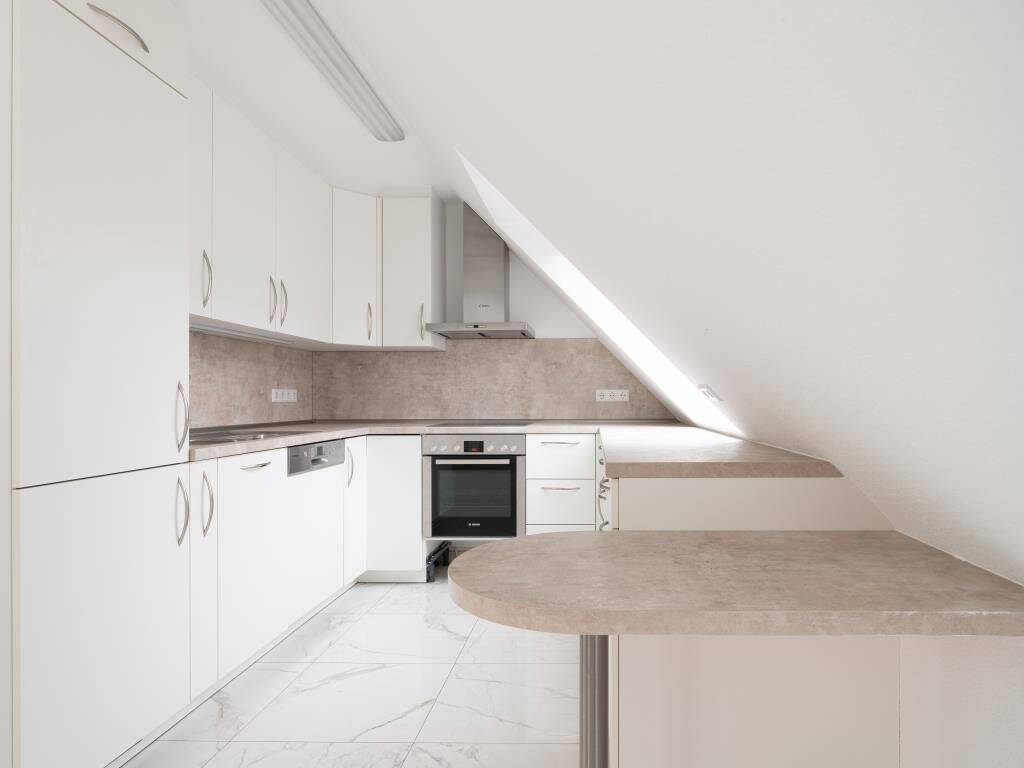 Exklusive 3,5 Zimmer Maisonette ETW mit Aussicht – Stuttgart – Vorschaubild 4