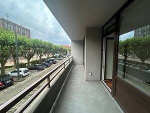 OB-City! Bezugsfreie 3-Zi-Whg mit Balkon