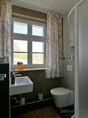 (EF0853_M) Erfurt: Krämpfervorstadt, neu möbliertes Mini-Apartment, Schreibtisch und WLAN inklusive – 99085 Erfurt – Vorschaubild 4