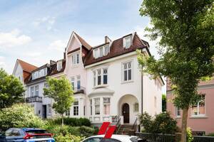 Geteviertel: Historisches Altbremer-Haus in begehrter Wohnlage von Schwachhausen – 28211 Bremen – Vorschaubild 1