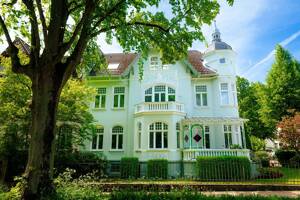 Historische Jugendstilvilla am Stadtpark - Eigentumswohnung Hochparterre – 23568 Lübeck – Vorschaubild 2