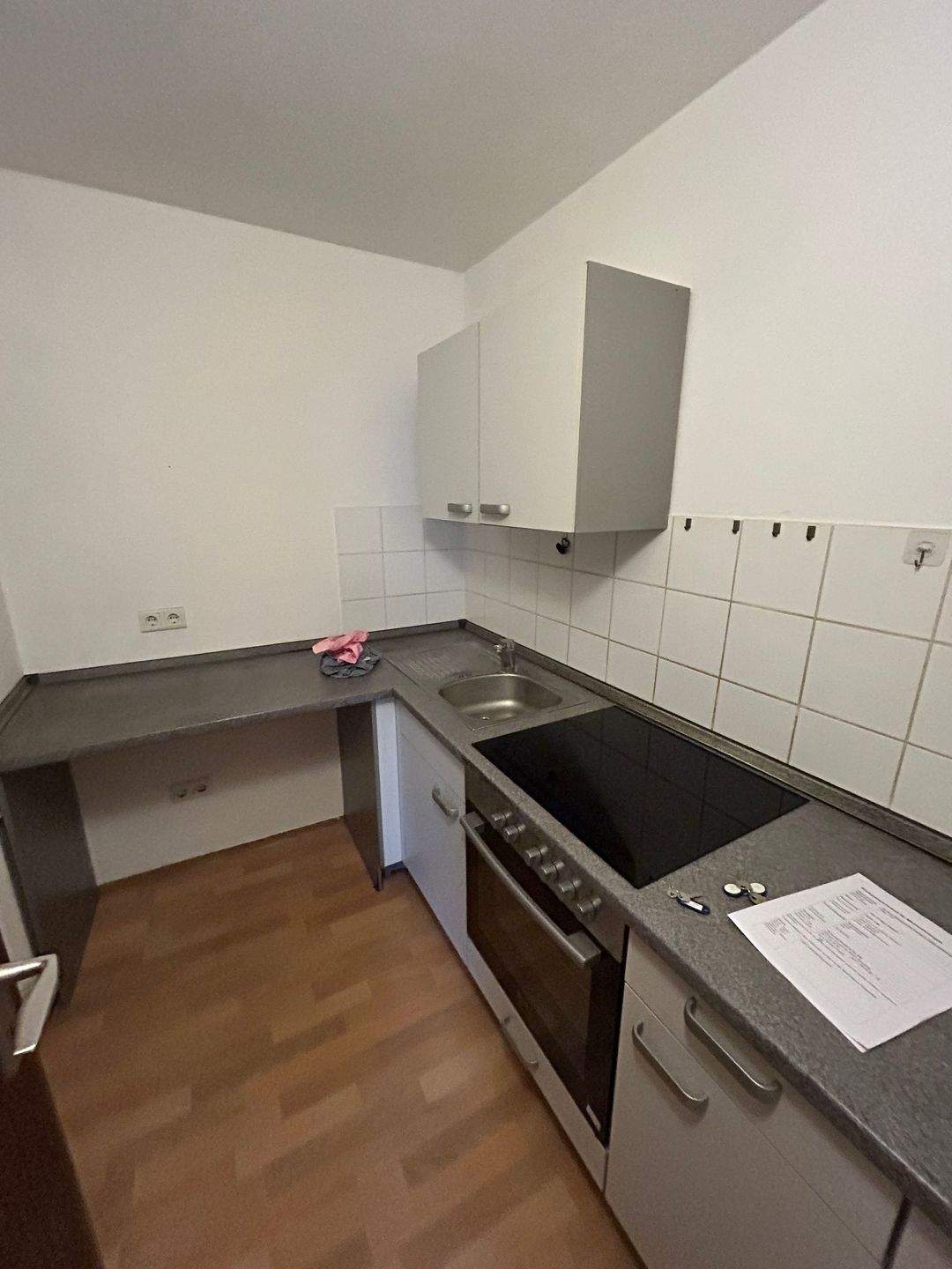 Modernes City-Appartement in Bestlage - ideal für Studenten & Karrierestarter – Nürnberg – Vorschaubild 3