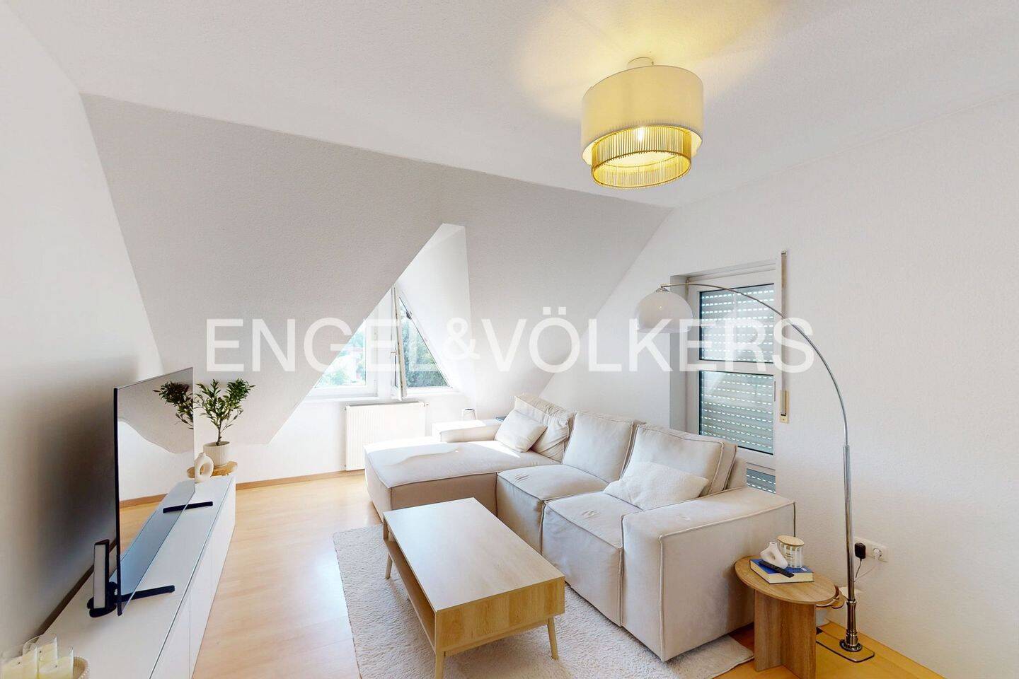 Moderne, lichtdurchflutete Dachgeschosswohnung in Erbenheim! – Wiesbaden – Vorschaubild 4