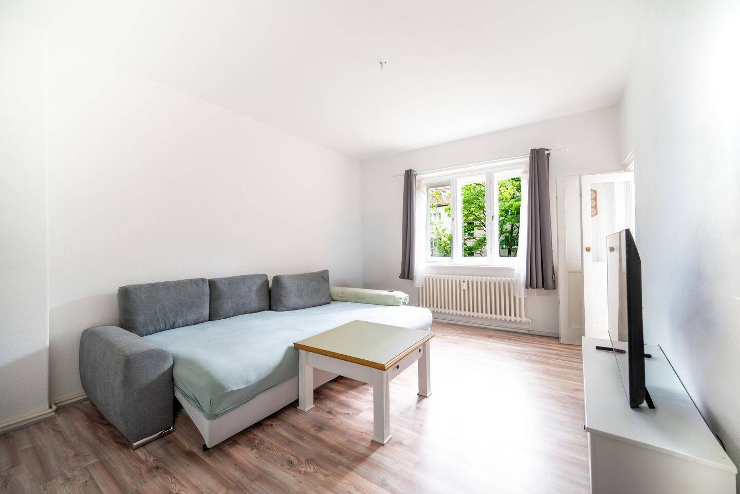 ?? Zukunftsstandort mit Wertsteigerungspotenzial- Charmante 2-Zi Whg mit Balkon & Gartenblick – Berlin – Vorschaubild 2