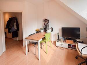 Mitten im Stadtleben und dennoch den Weitblick genießen - attraktive Etagenwohnung mit Charme – 40217 Düsseldorf – Vorschaubild 8