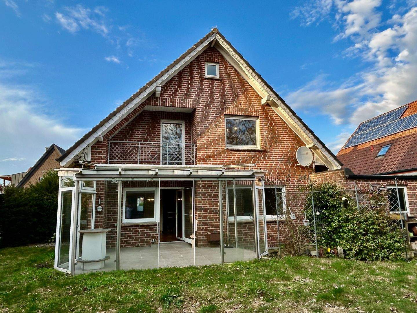 Familienoase: Modern - perfekt durchdacht - einzugsbereit – Steinfurt – Bild 1 von 9