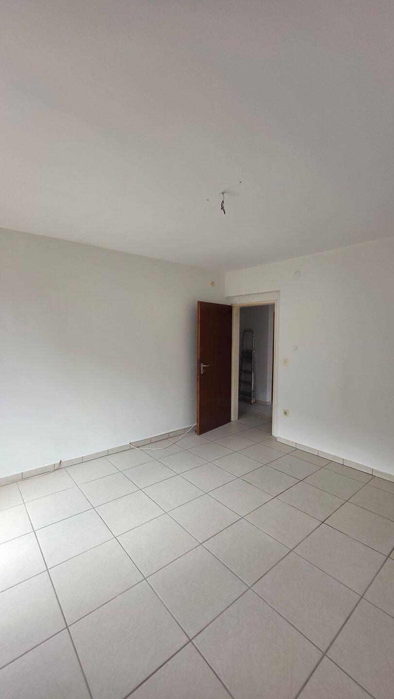 Leerstehende 2-Zimmer-Wohnung mit Balkon – flexibel nutzbar in Nürnberg-Schweinau – Nürnberg – Vorschaubild 4