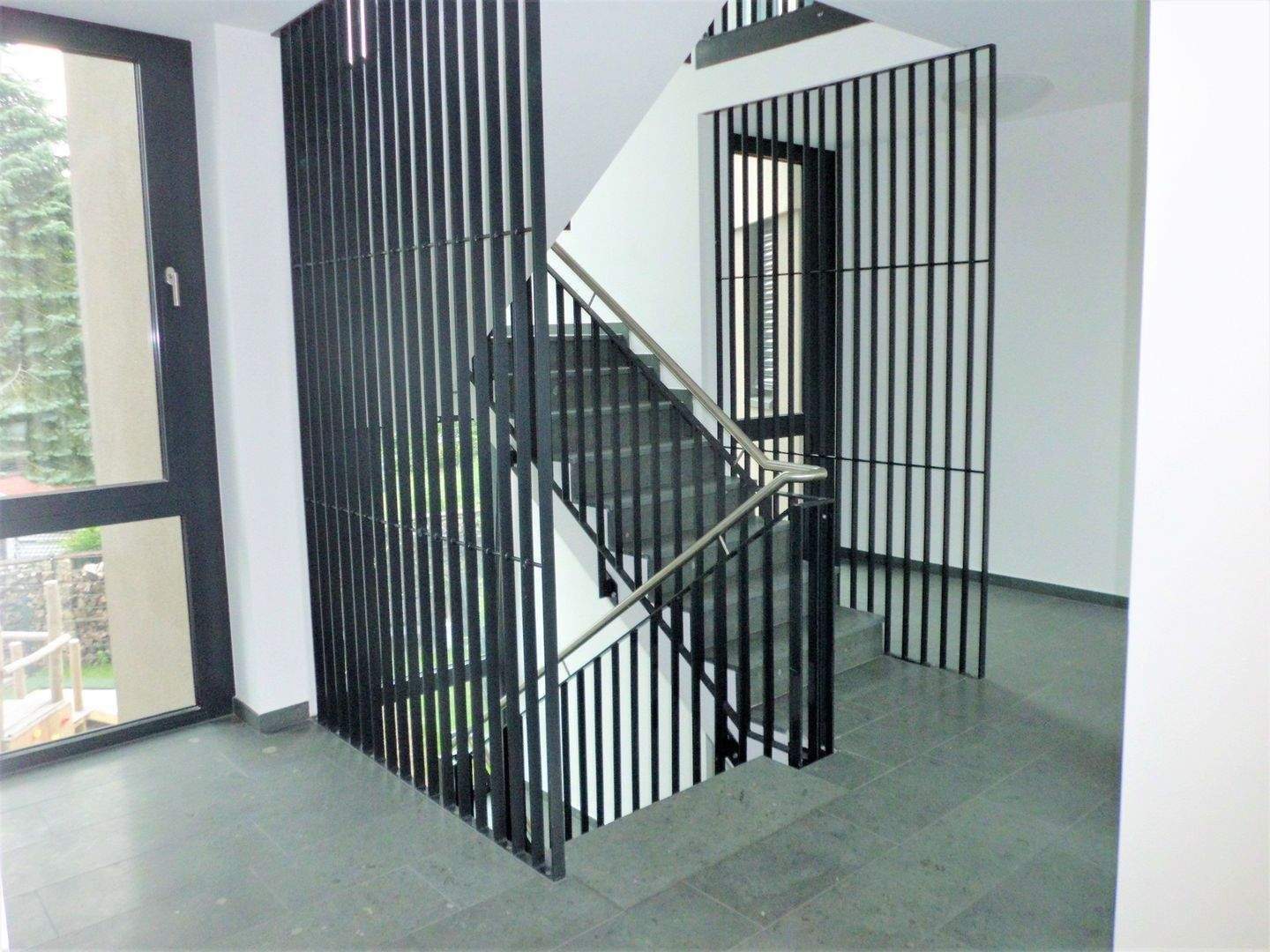 FREI AB ERSTEN JULI***In Wassernähe! Altersgerechte Zweizimmerwohnung mit EBK, Balkon, Fahrstuhl, Fußbodenheizung und Kammer! – Berlin – Vorschaubild 5