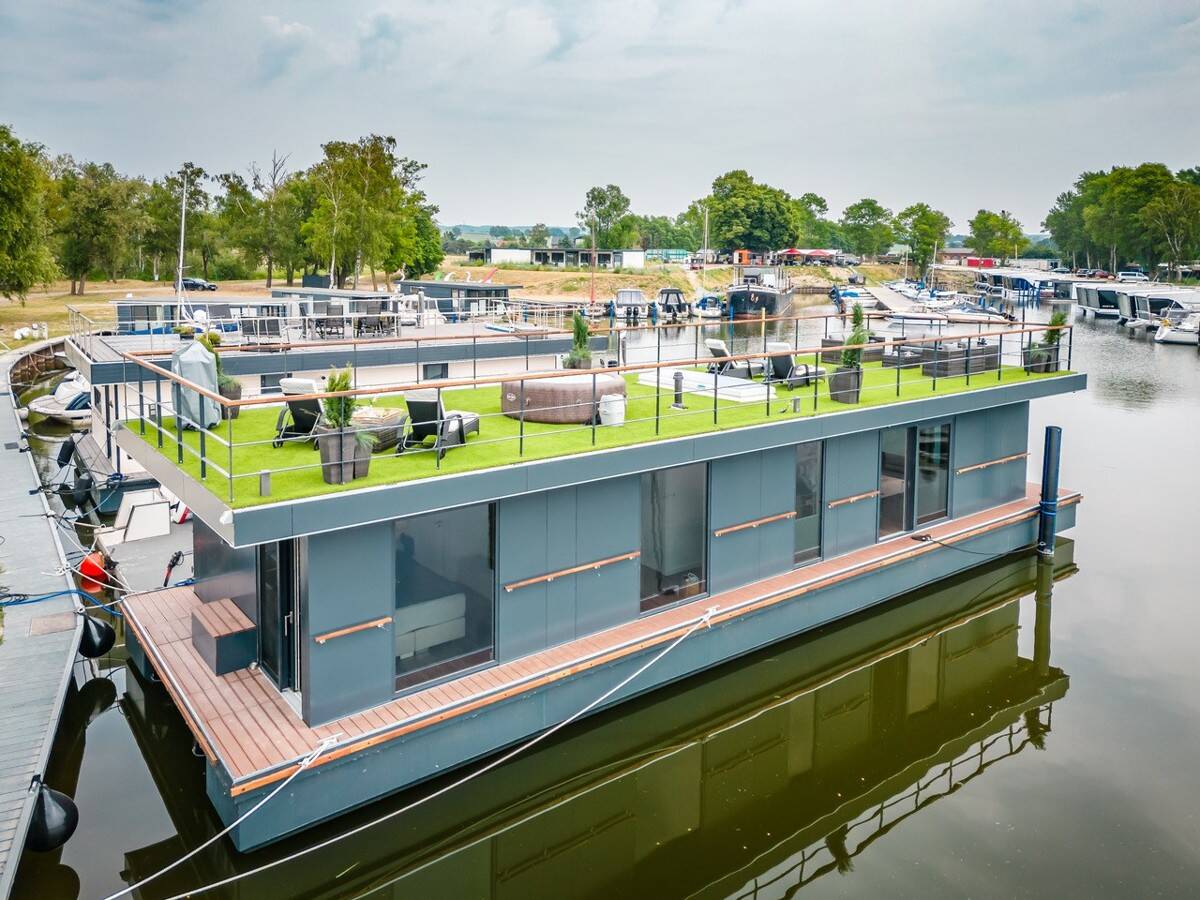 LUXUS Hausboot - 3 Etagen - 100m² Wohnen + 120 m² SONNENTERRASSE - Kamin, Kino, komplett individuell – Berlin – Vorschaubild 3
