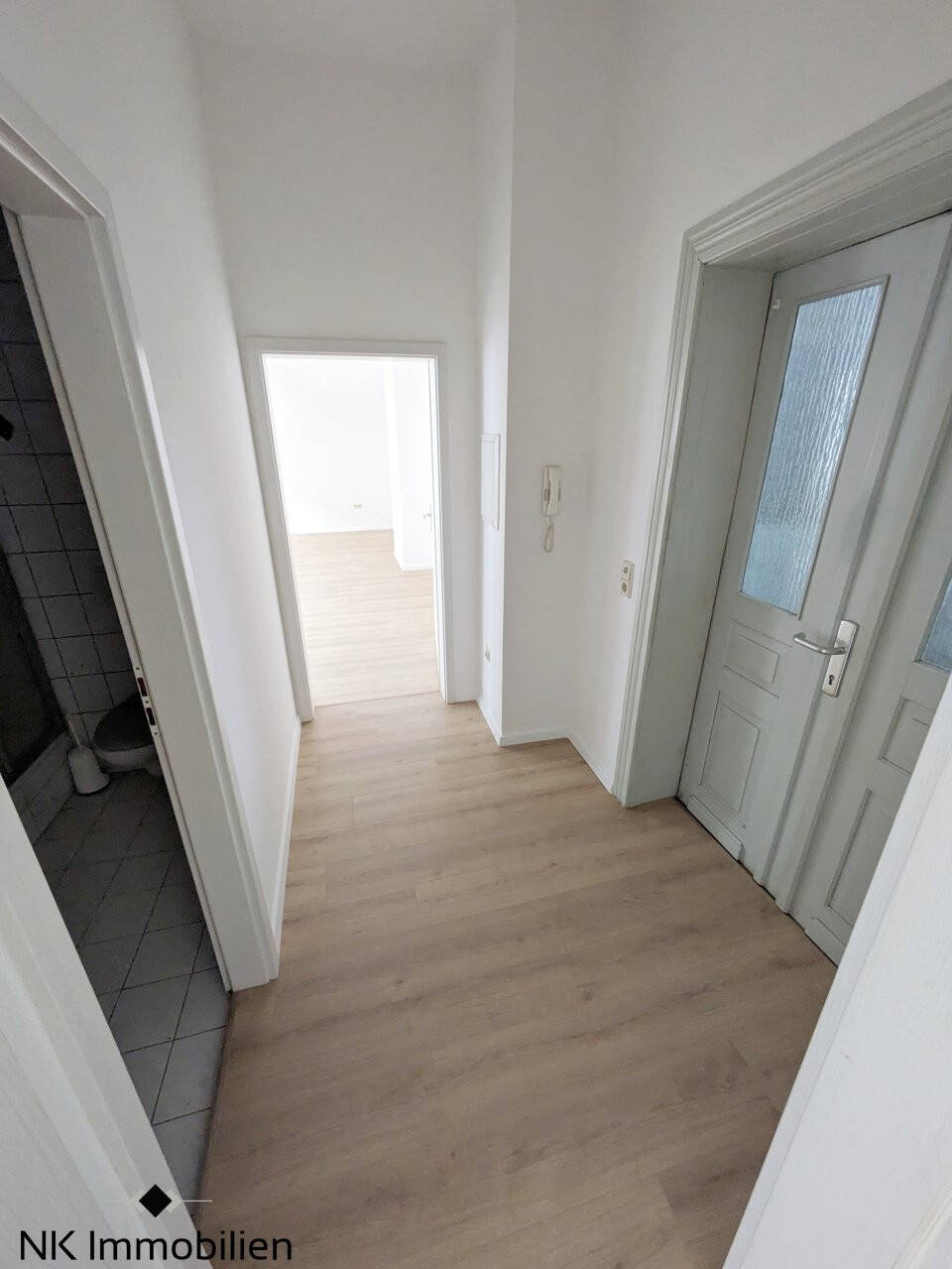 ++ Dein neues Zuhause: günstige, helle 2-Raum Wohnung im schönen Altbau! zentrumsnah ++ – Chemnitz – Vorschaubild 5