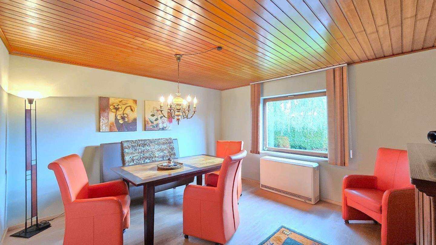 Elegantes Zweifamilienhaus mit einem einzigartigen Gartengrundstück und Baufenster in Berau – Ühlingen-Birkendorf – Vorschaubild 7