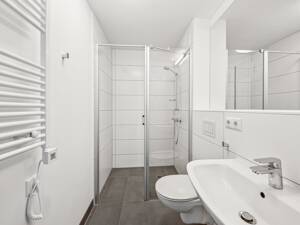 Einziehen und 500 € sichern - Möbliertes 2-Zimmer-Studentenapartment – 39106 Magdeburg – Vorschaubild 5