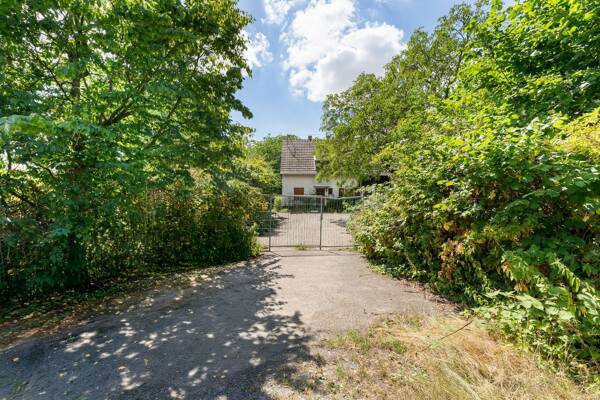 Haus in 50999 Köln mit 386,36 m² kaufen