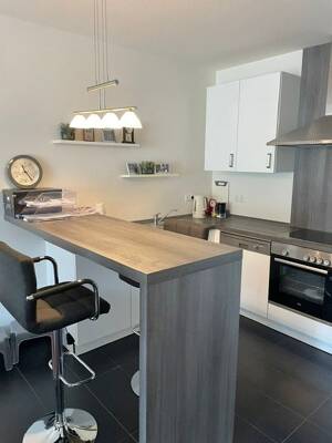 Stilvolle Etagenwohnung mit Sonnenbalkon und Komfort – 28816 Stuhr – Vorschaubild 8