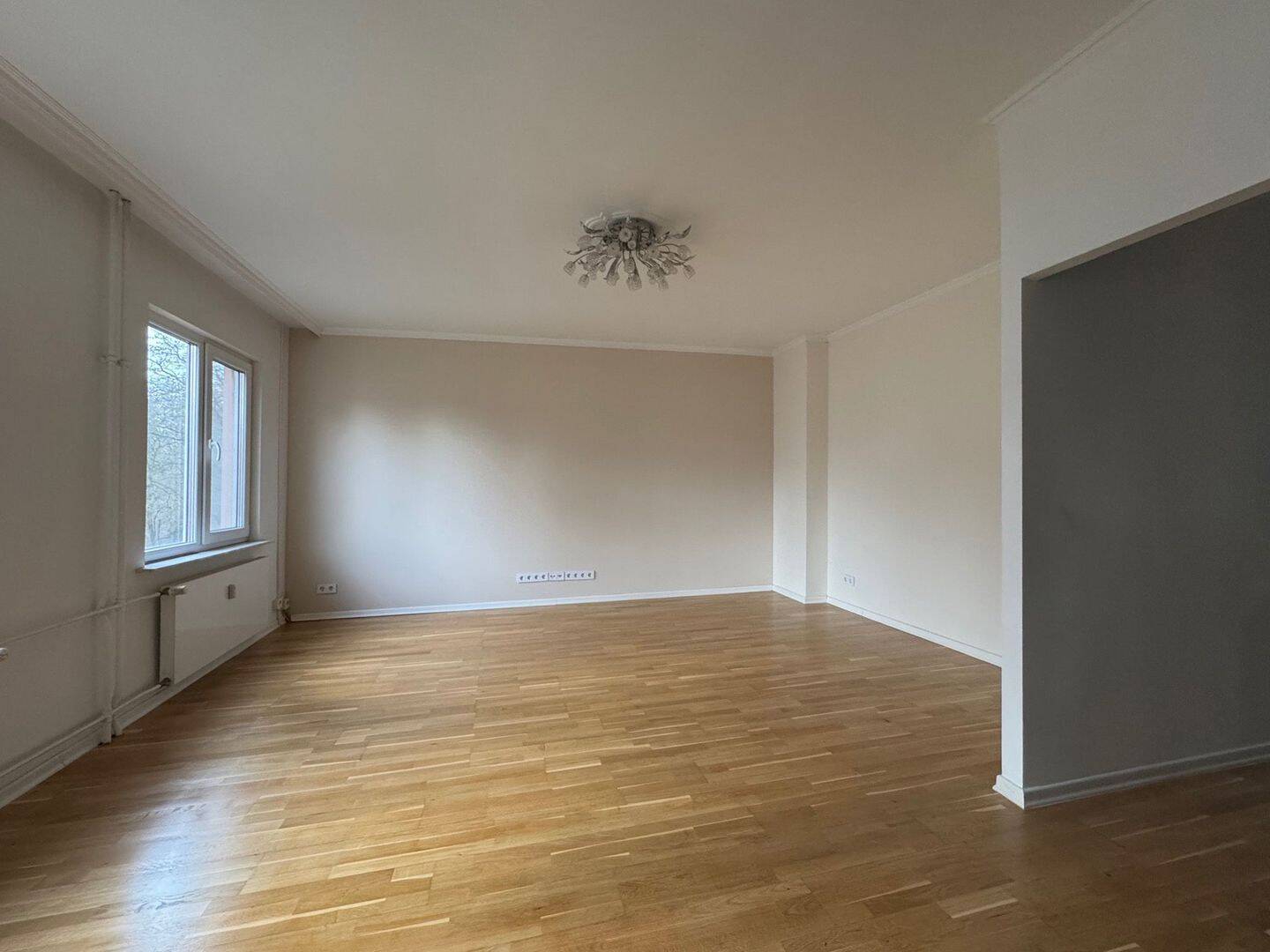 Bezugsfreie 2-Zimmer Wohnung mit Balkon – Berlin – Vorschaubild 7