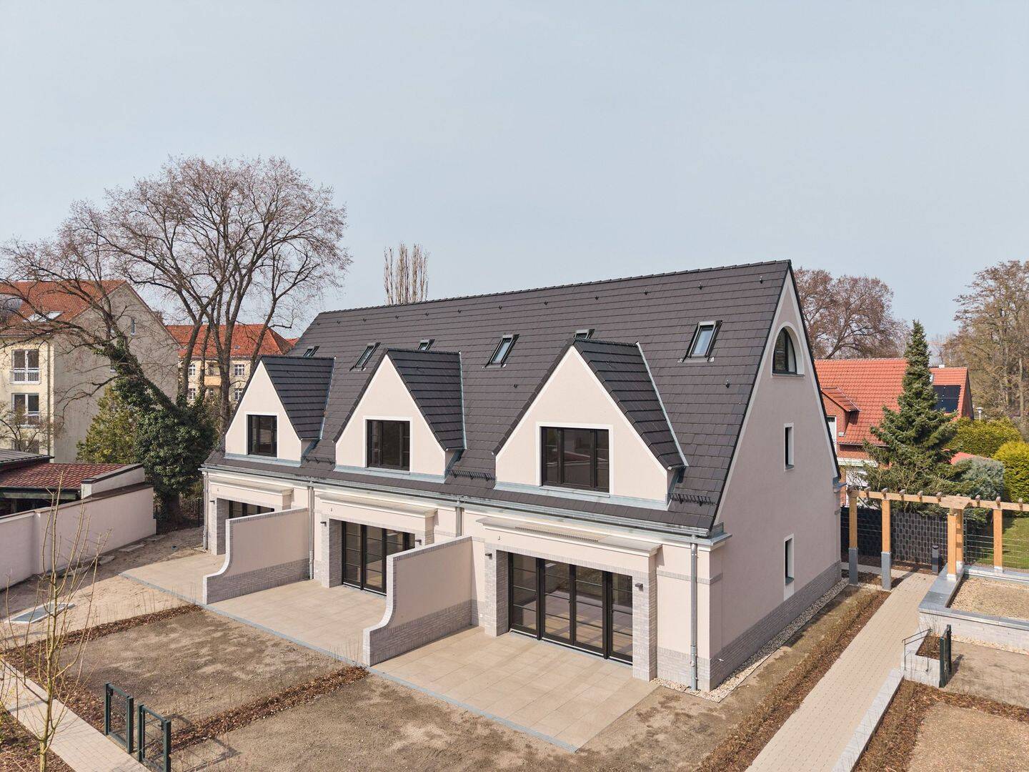 Exklusives Stadthaus mit Garage – Berlin – Vorschaubild 3