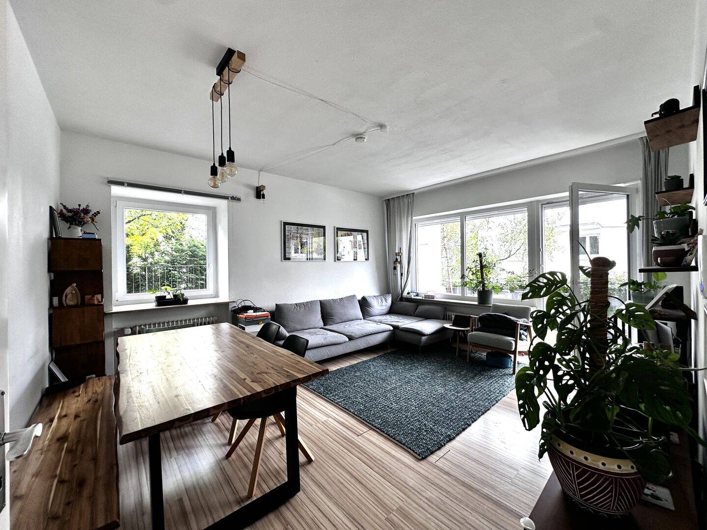 Rarität - schöne 3-Zimmer-Wohnung mit Balkon, Terrasse und kleinem Garten am Killesberg