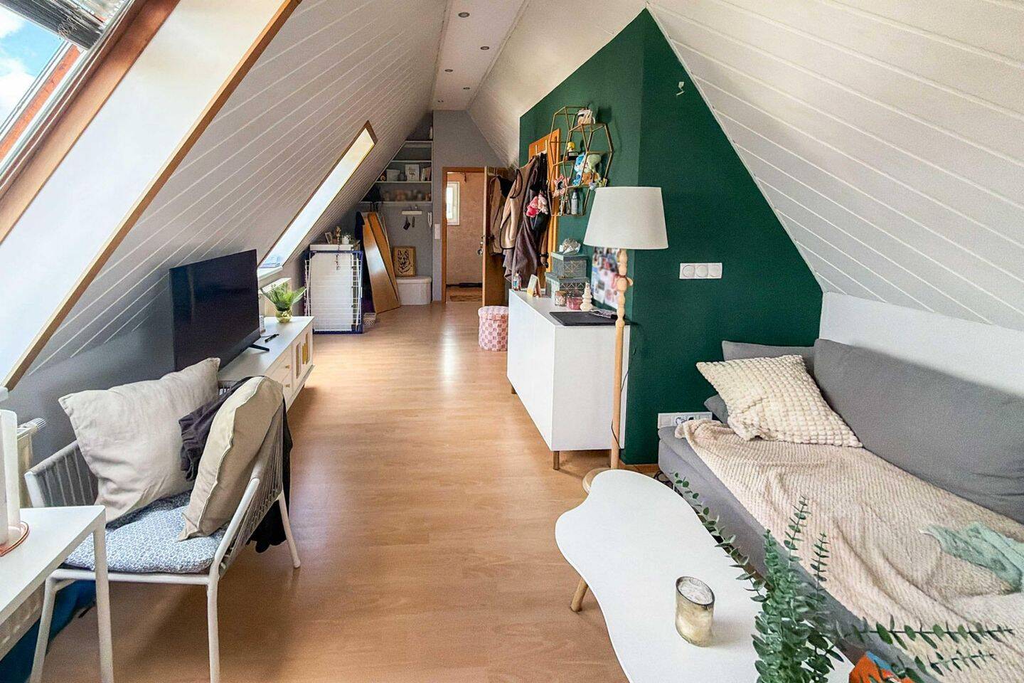 Freistehendes Dreifamilienhaus - Garten, barrierefreiem Erdgeschoss und voller Bezugsfreiheit! – Röttenbach – Vorschaubild 6