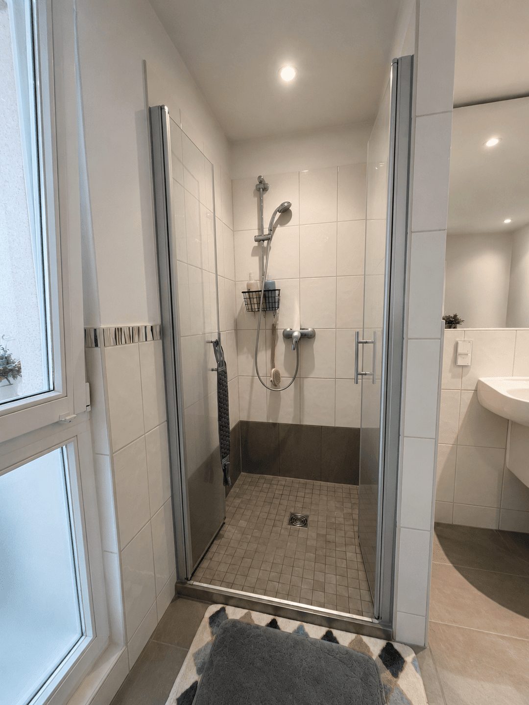 Gefragte Wohnungsgröße im Denkmalensemble! Vermietete 4-Zimmer-Wohnung mit Balkon und Stellplatz – Dresden – Vorschaubild 4