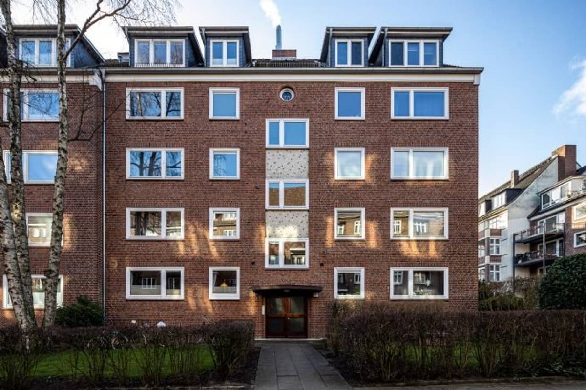 Möbliertes 4-Zimmer-Apartment mit großem Balkon zum Wohlfühlen in Hamburg Eppendorf - befristet – 20249 Hamburg – Bild 1 von 9