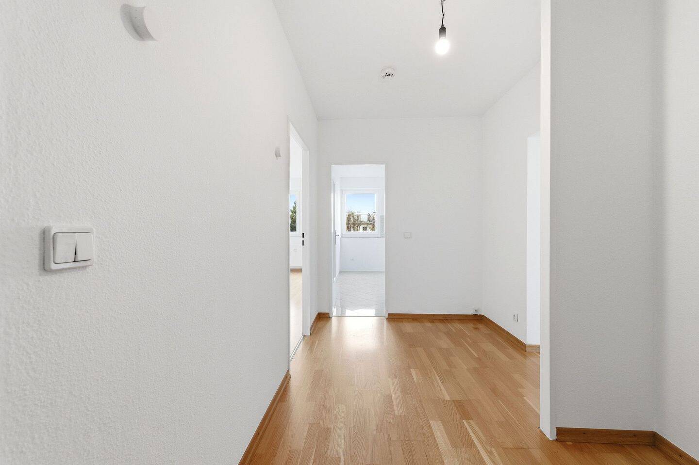 Freie und gut geschnittene 2-Zimmer in Wilmersdorf - ganz nah zum Olivaer Platz – Berlin – Vorschaubild 7