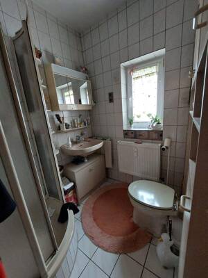 Mehrfamilienhaus in Burgfarrnbach mit Ausbaupotenzial – 90768 Fürth – Vorschaubild 3