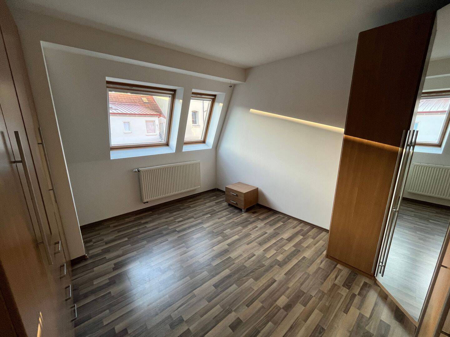 Exklusive Doppelhaushälfte in zentraler, ruhiger Lage- hochwertig ausgestattet – Nürnberg – Vorschaubild 9