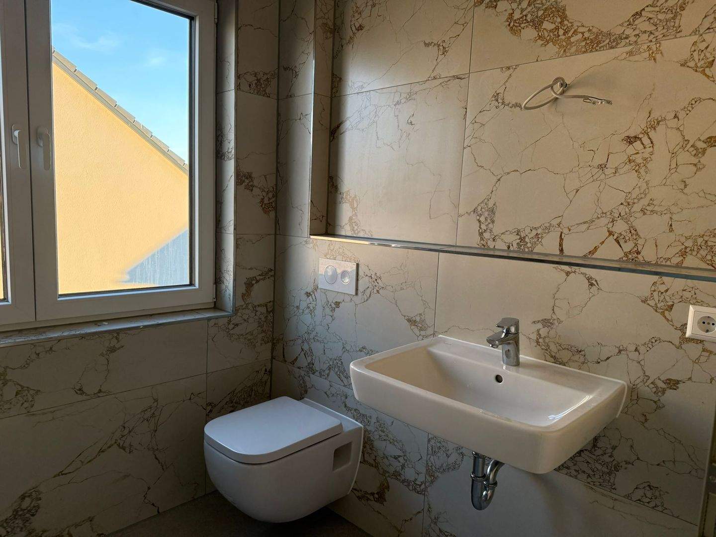 170 m² Wohnfläche I 6 Zimmer I Garten I 2 Bäder und Stellplätze – Kabelsketal – Vorschaubild 6