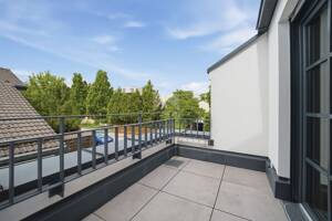 Architektur im Villencharme - Erstbezug mit Dachterrasse und eigenem Garten – 81739 München – Vorschaubild 6