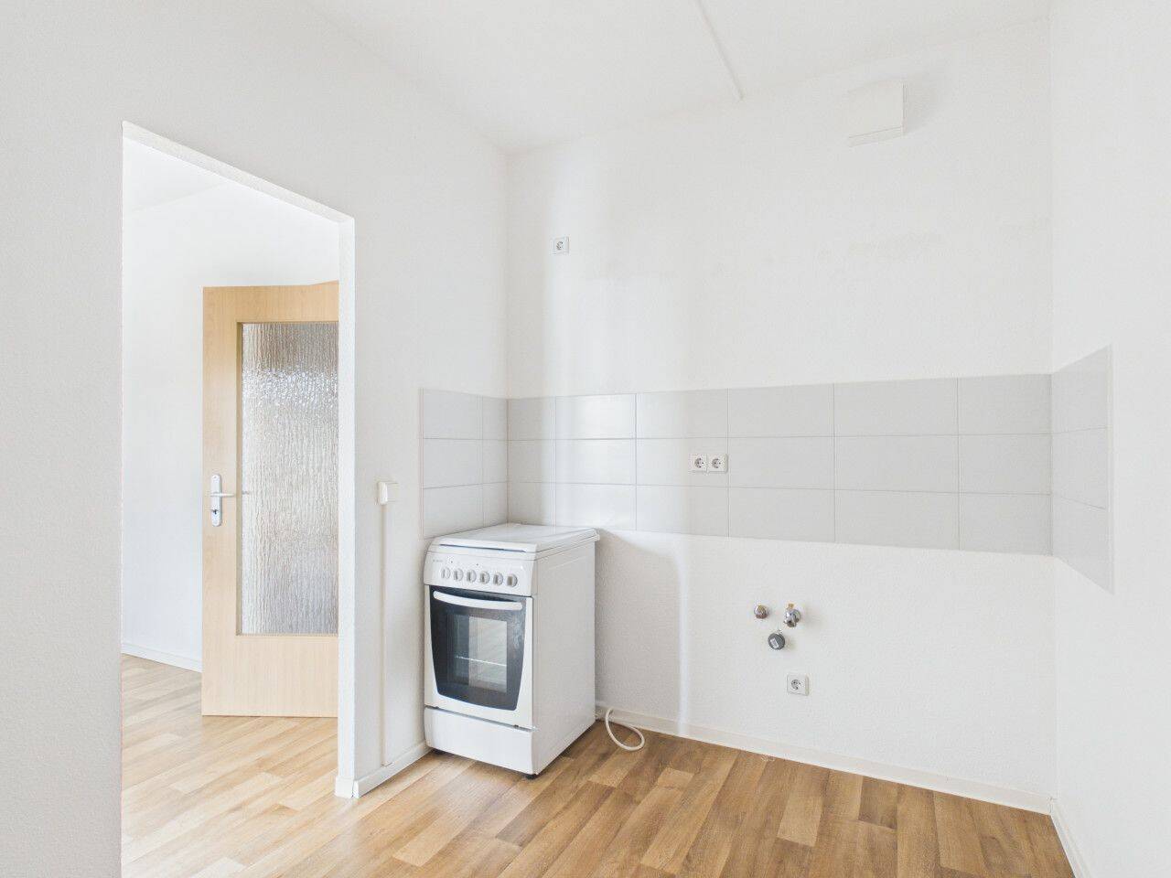 2-Raum-Wohnung mit Balkon auf dem südlichen Sonnenberg – Chemnitz – Vorschaubild 3