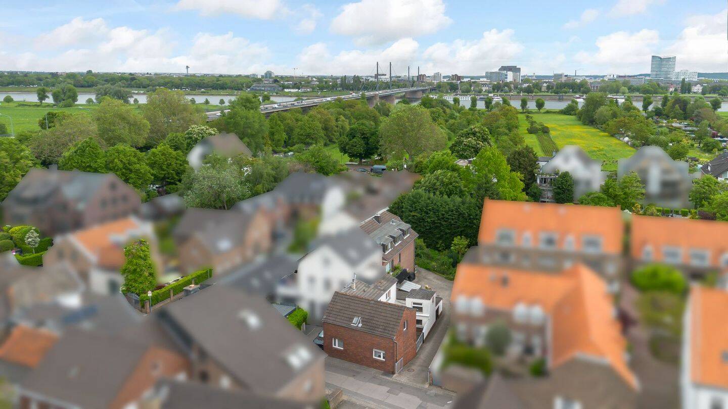 Vielseitiges Investment-Areal im Herzen von Niederkassel – Düsseldorf – Vorschaubild 6