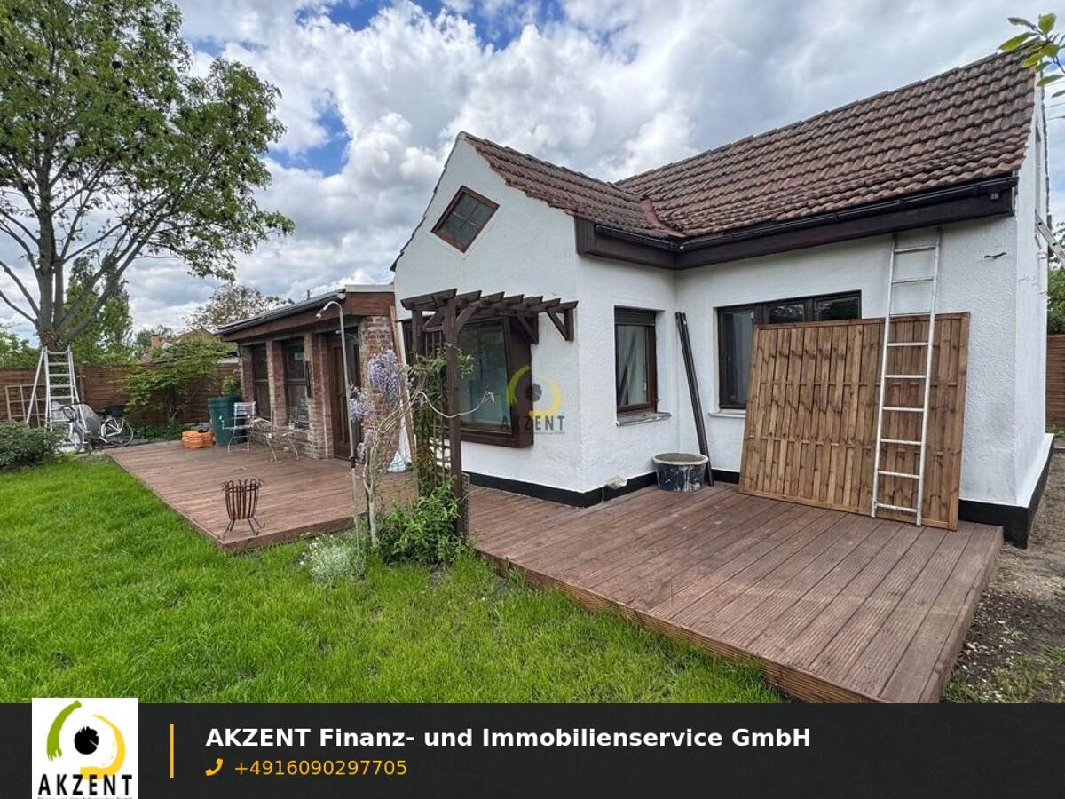 Grüne Oase - Erstbezug - frisch saniert und freistehendes Haus - Baugrundstück in Kleingartenanlage – 13089 Berlin – Bild 1 von 9