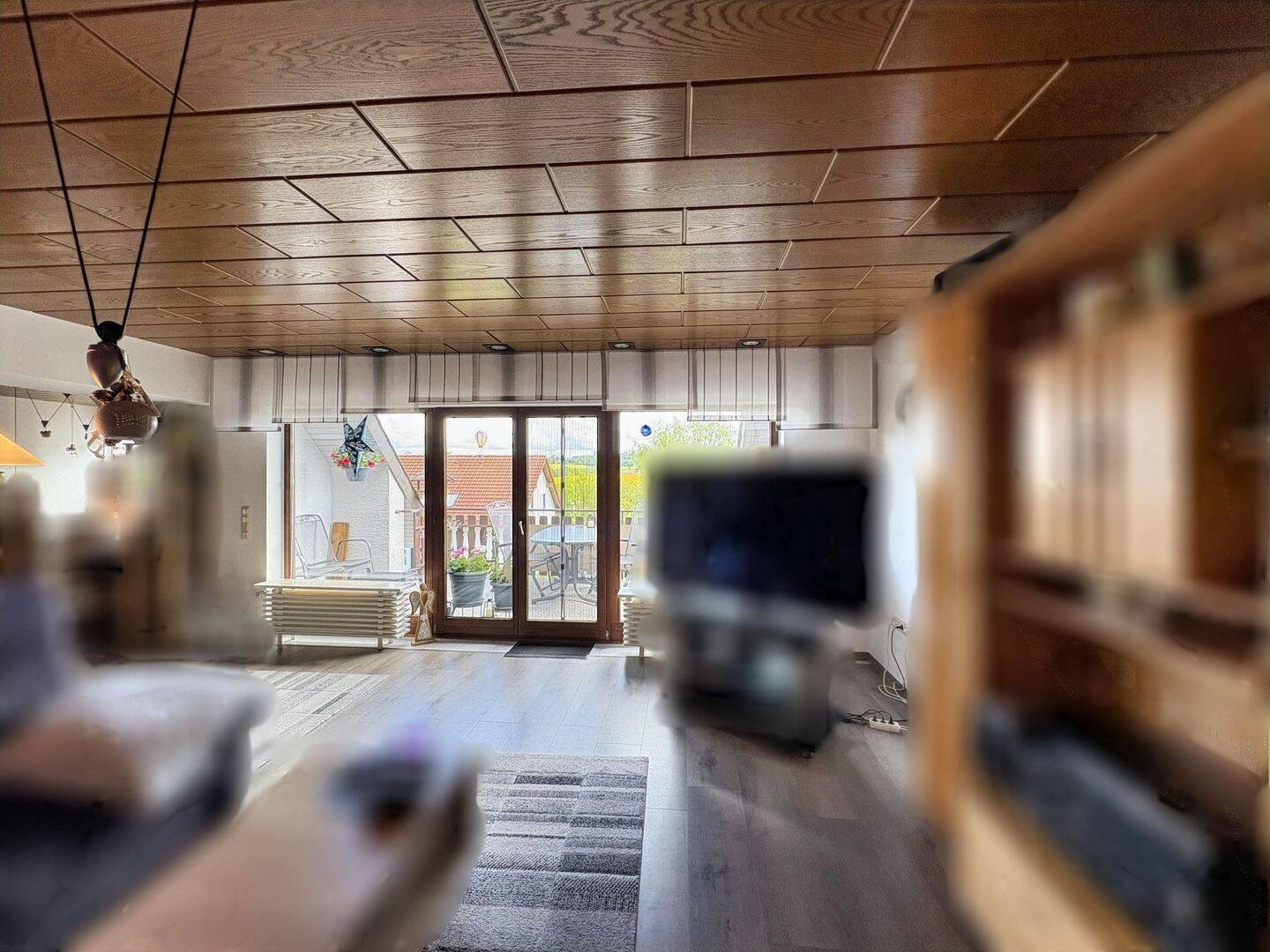 Gemütliches Zweifamilienhaus mit Garten und Doppelgarage! – Reinsfeld – Vorschaubild 2