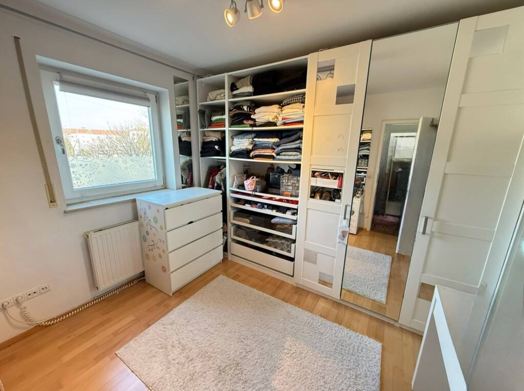 Ihr neues Zuhause im Westenviertel: Urbaner Wohnkomfort mit sonniger Dachterrasse trifft auf Lebensqualität im Grünen – Regensburg – Vorschaubild 6