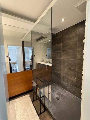 München Glockenbachviertel nä. Gärtnerplatz! Großzügige & helle 3-Zimmer-Wohnung mit Balkon – 80469 München – Vorschaubild 8