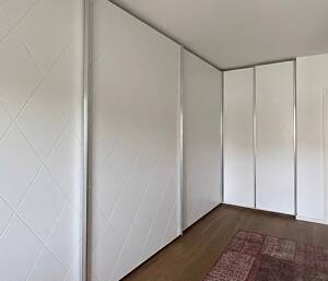 Familientraum! Hochwertig saniertes Einfamilienhaus mit Garten, Kamin und Einbauschränken! – 60599 Frankfurt am Main – Vorschaubild 5