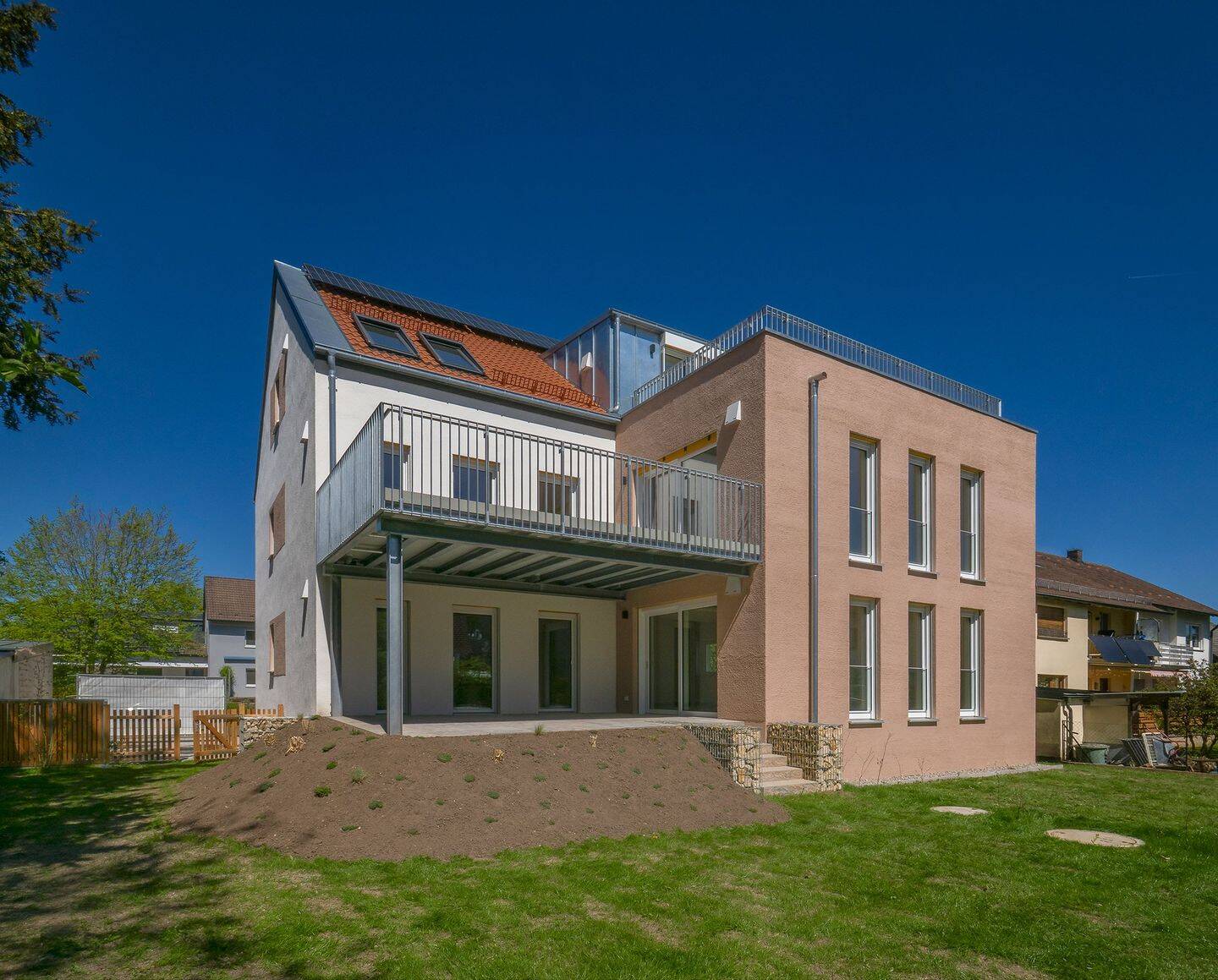 Familienfreundliche 3,5-Zimmer Wohnung mit Balkon in Altdorf bei Nürnberg