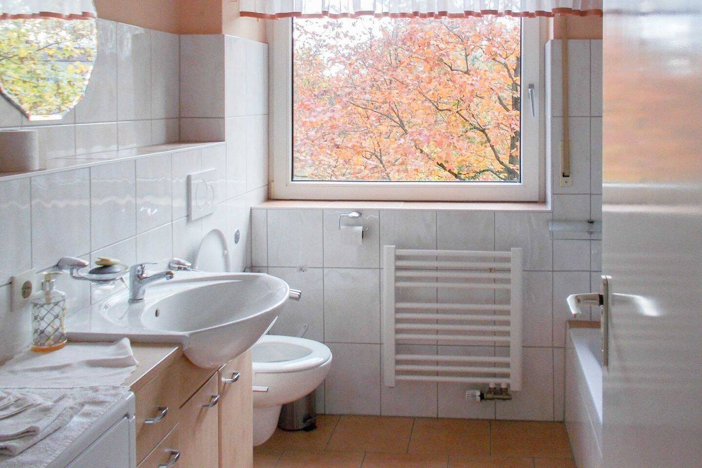 Großzügige 3-Zimmer-Eigentumswohnung mit Sonnenbalkon und Stellplatz in Osnabrück-Sutthausen – Osnabrück – Vorschaubild 5