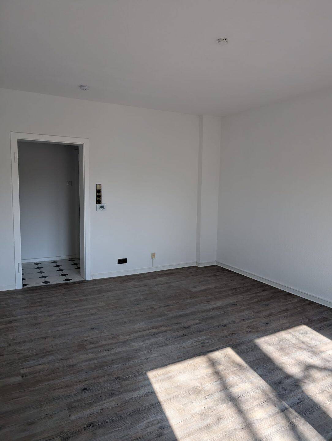 Renovierte 3 Zimmer Wohnung für die kleine Familie oder Pärchen – Gelsenkirchen – Vorschaubild 3
