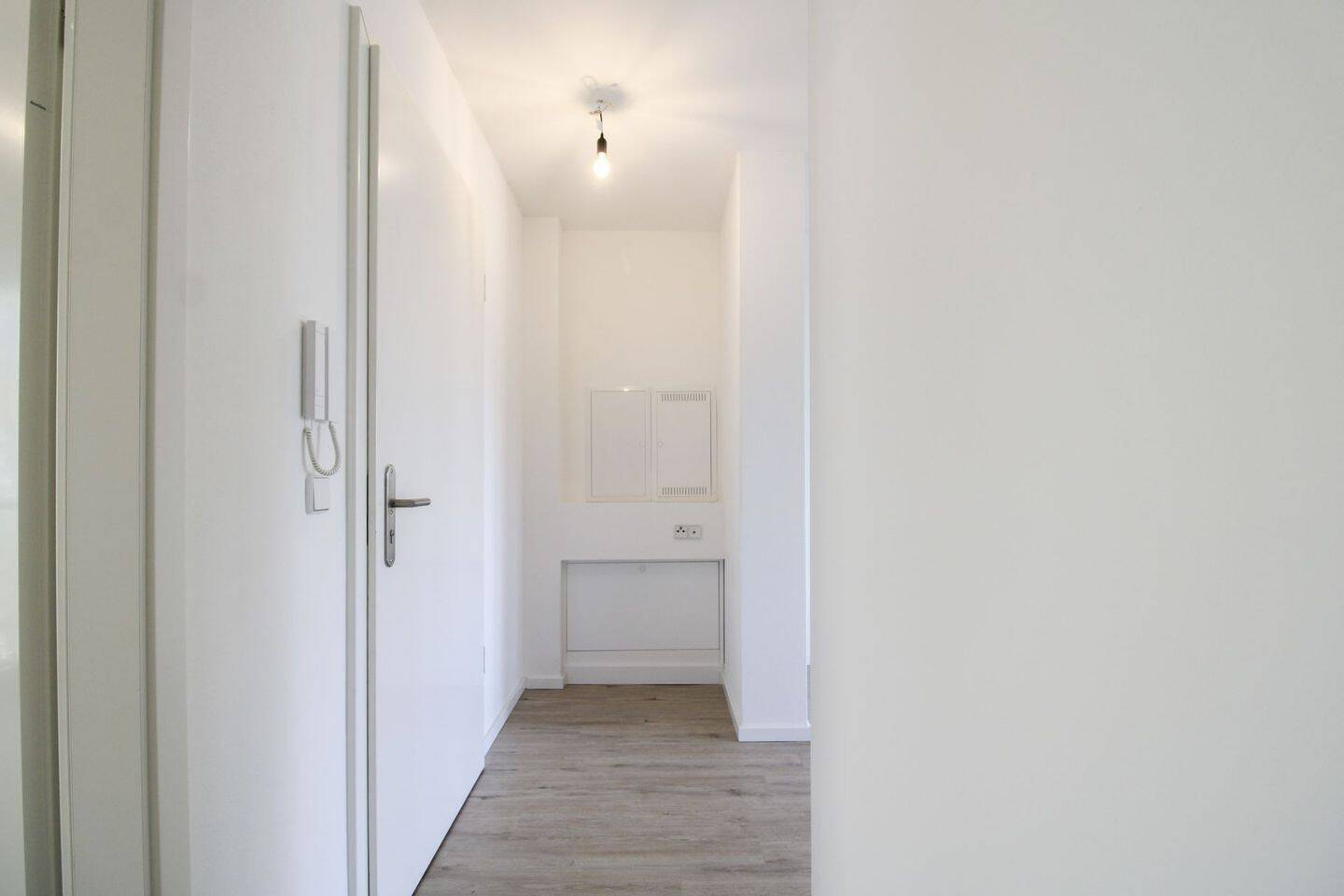 Moderne 2-Zimmer-Wohnung mit Balkon & offenem Wohnkonzept - sofort bezugsfrei in Reinickendorf – Berlin – Vorschaubild 7