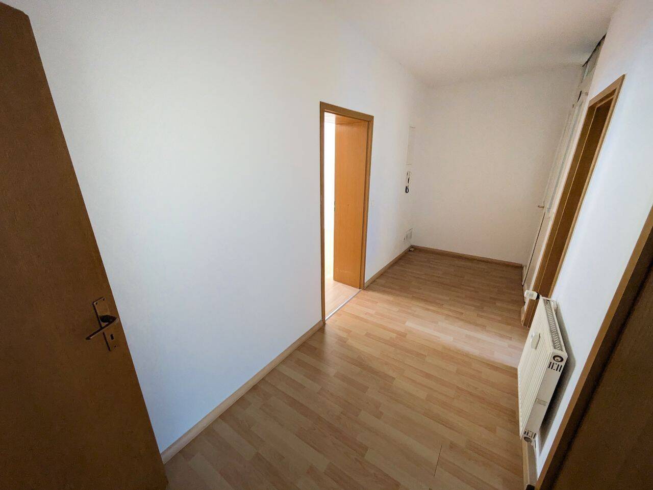 ++ charmante 2-Raum Kaßberg-Wohnung in der Leonhardtstraße - mit Tageslichtbad & Einbauküche ++ – Chemnitz – Vorschaubild 8