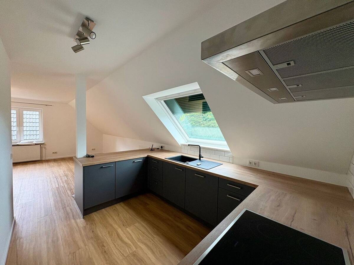 2,5-Zimmer-Wohnung in Niendorf, Erstbezug nach Sanierung – 22455 Hamburg – Bild 1 von 9