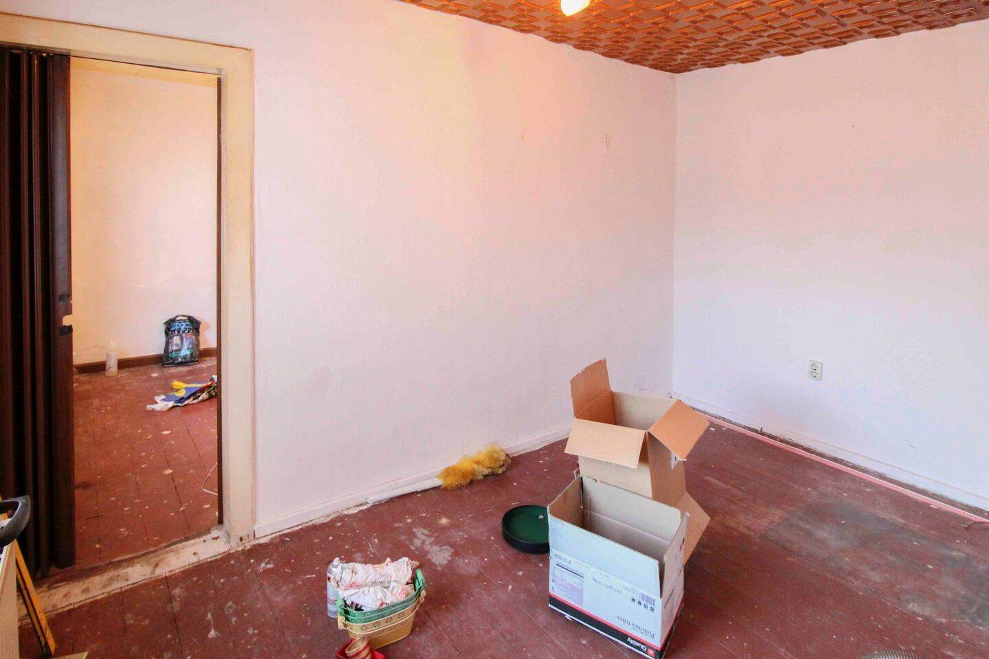 Handwerker aufgepasst: Solides Haus mit Entwicklungspotenzial und großem Grundstück in Oranienburg – Oranienburg – Vorschaubild 4