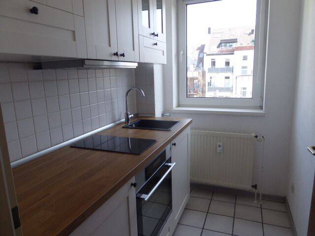 UNTERBILK KONKORDIASTR. EXKLUSIV PARKETT MODERNES BAD EINBAUKÜ. MÖGL. 4. OG/AUFZUG GARAGE MÖGLICH – Düsseldorf – Vorschaubild 5