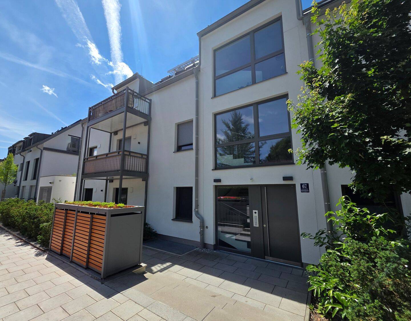 hochwertig & modern - Ihr neues Zuhause - 3-Zimmerwohnung Balkon & TG-Stellplatz