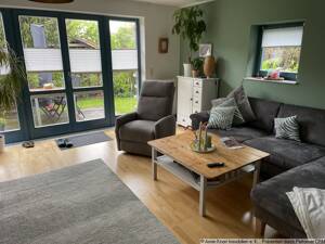Architekturensemble - Immobilie mit 3 Etagen, Balkon, Terrasse, Dachterrasse und PKW-Stellplatz in Oldenburg – 26135 Oldenburg – Vorschaubild 3