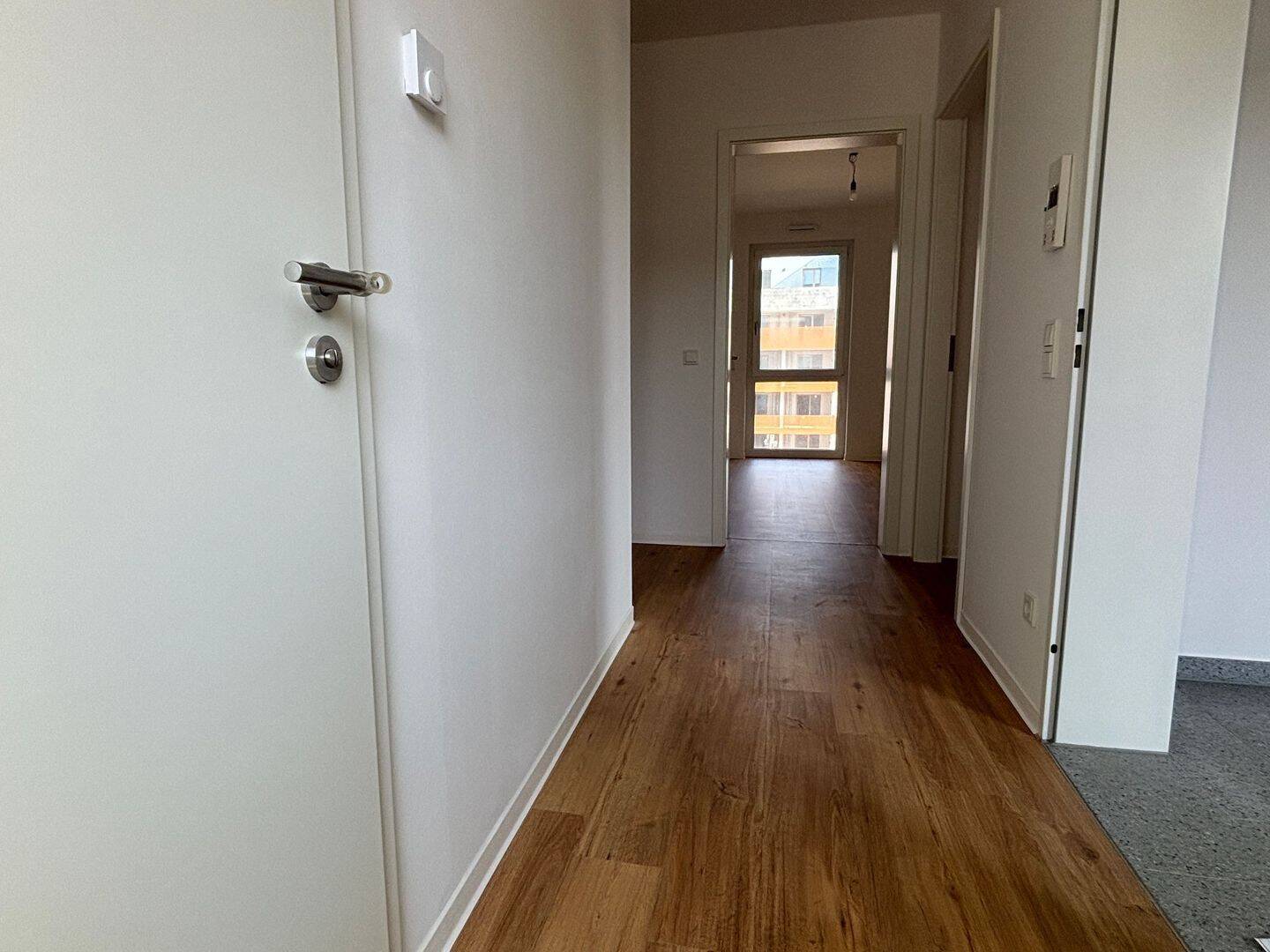 Ab sofort! 3-Zimmer-Wohnung (Typ 7 kompakt) mit Balkon, Gäste-WC und eigenem Keller – Köln – Vorschaubild 3