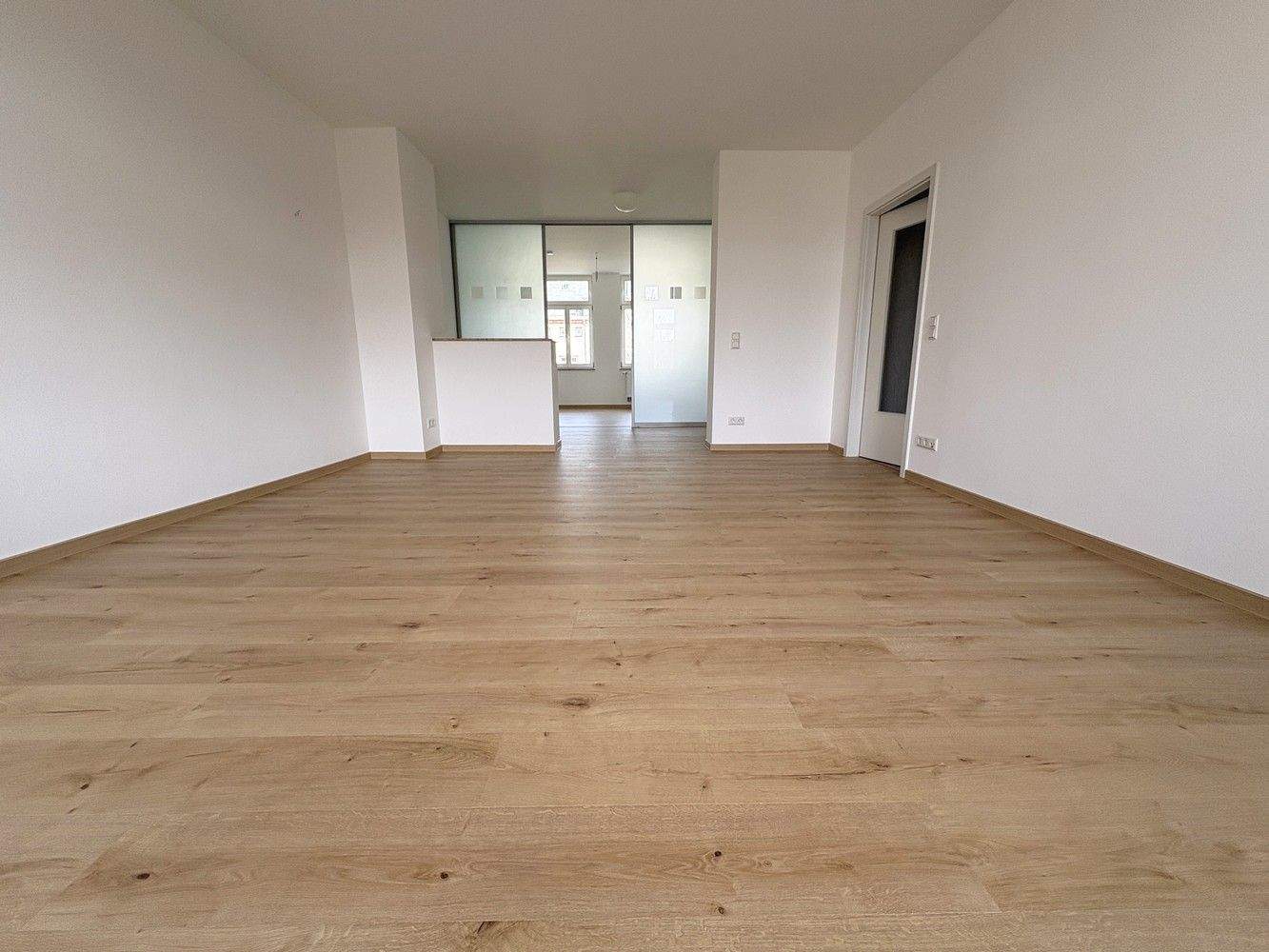 * Franz-Mehring-Str.* 2-Raum-Wg.- mit Balkon- * – Chemnitz – Vorschaubild 4